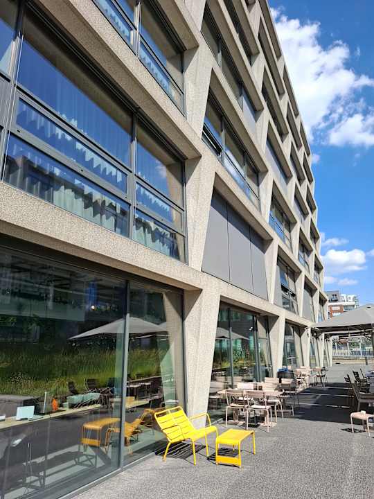 Außenansicht Vienna House by Wyndham Mokotow Warsaw