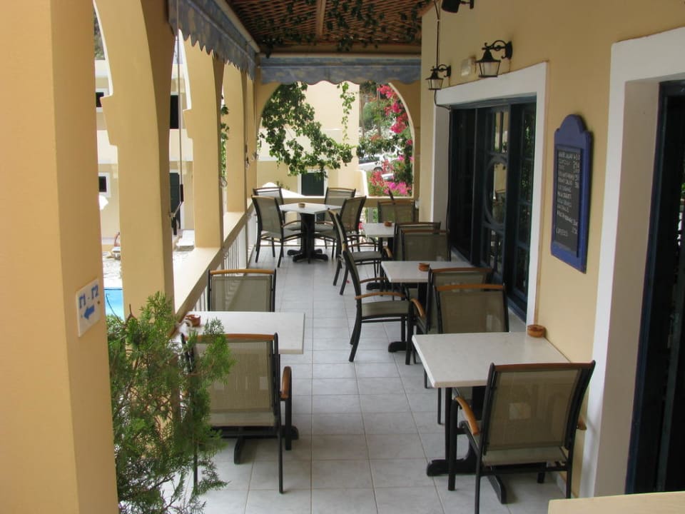 Außenterrasse Hotel Kyra Panagia