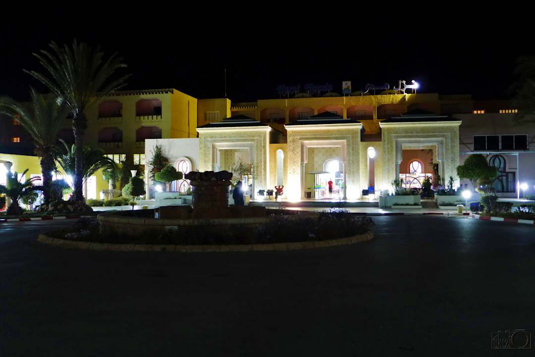 Hotel nocą Houda Golf & Beach Club