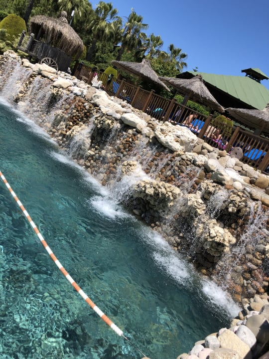 Pool Club Grand Side