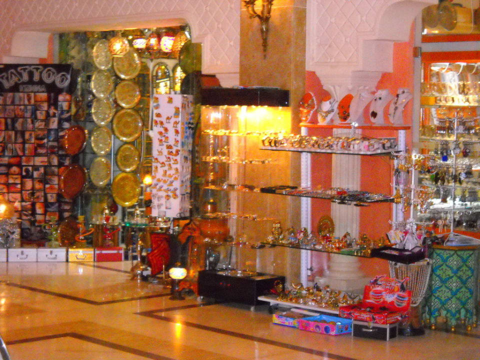 Souvenirshop Royal Lido Resort & Spa