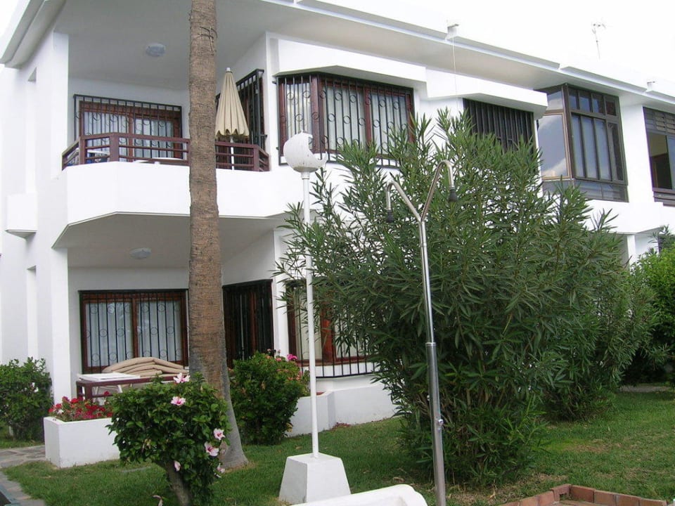 Von der Rückseite Apartments Reina Sol