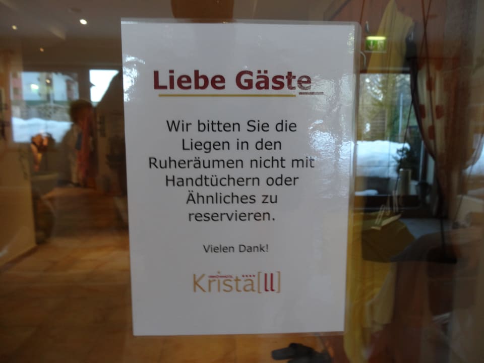 Mit Handtüchernund dem Dativ vielleicht? Verwöhnhotel Kristall
