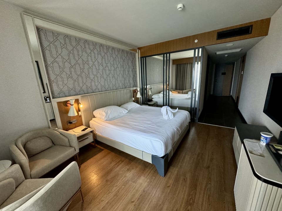 Zimmer Mylome Luxury Hotel & Resort