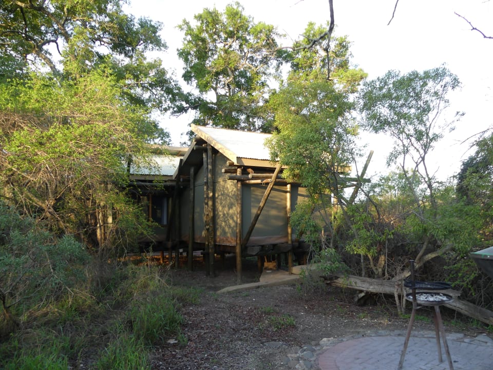 Außenansicht Tamboti Tented Camp