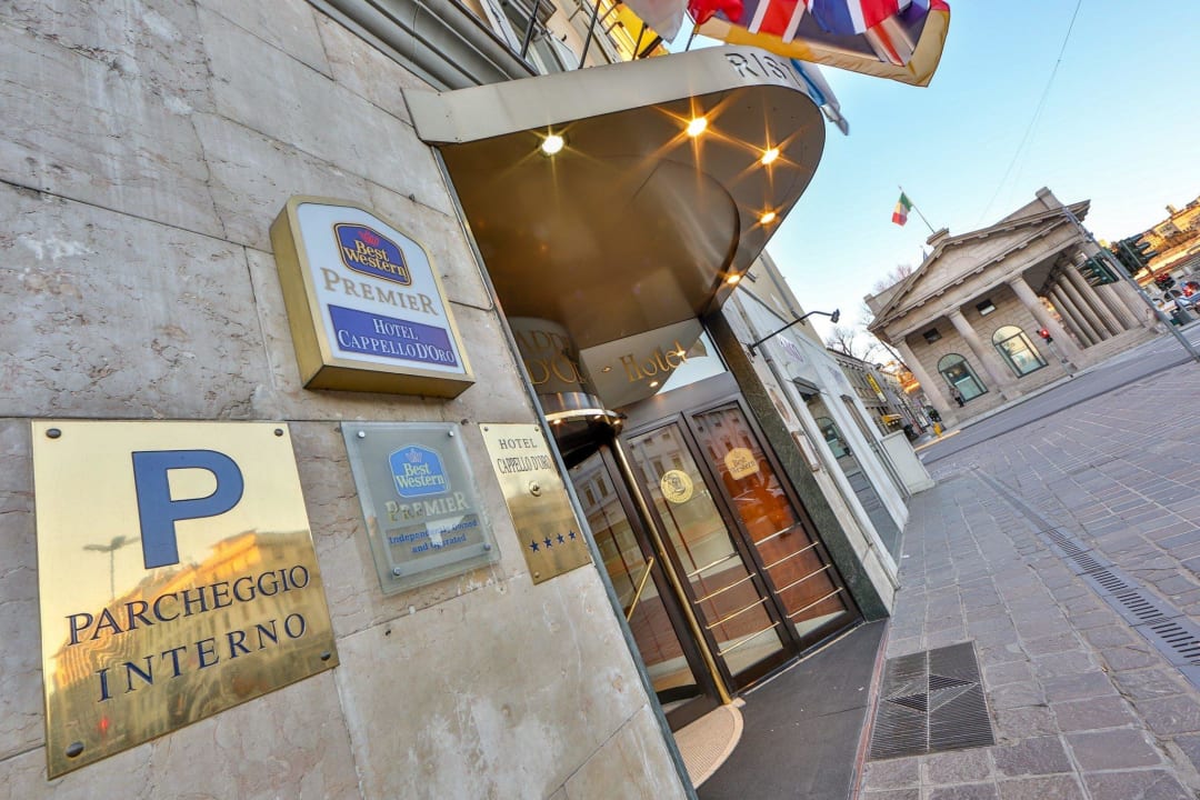 Ingresso esterno Best Western Premier Hotel Cappello D'Oro
