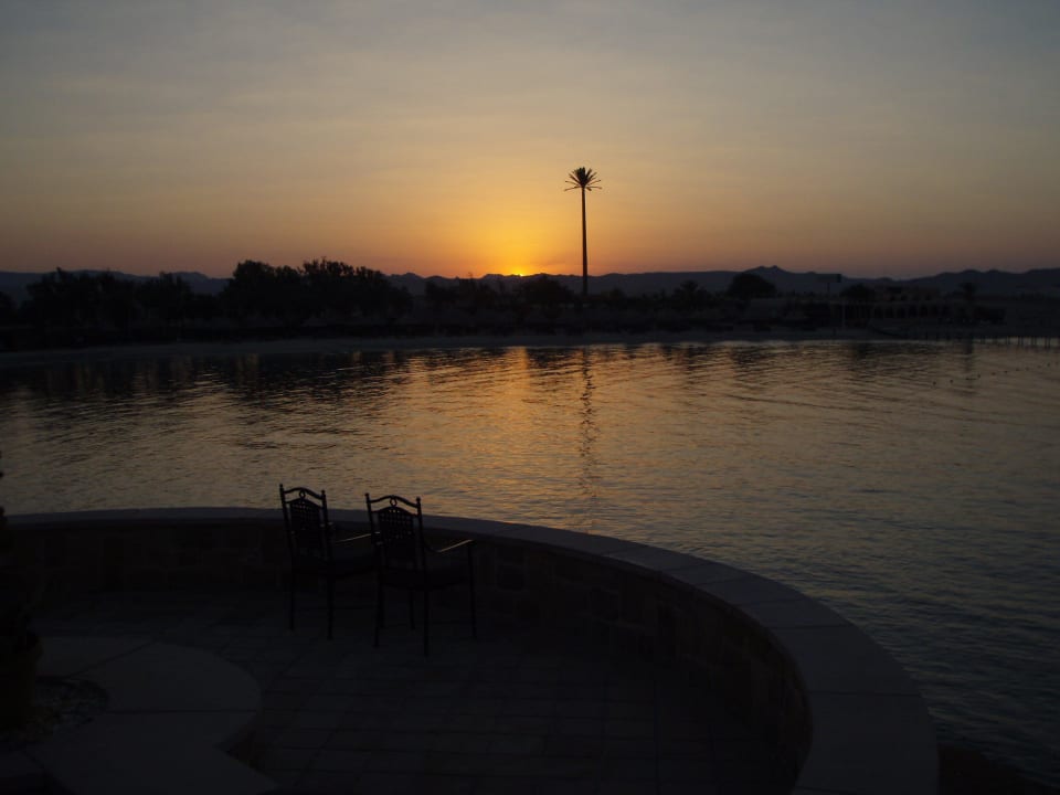 Sonnenuntergang Mövenpick Resort El Quseir