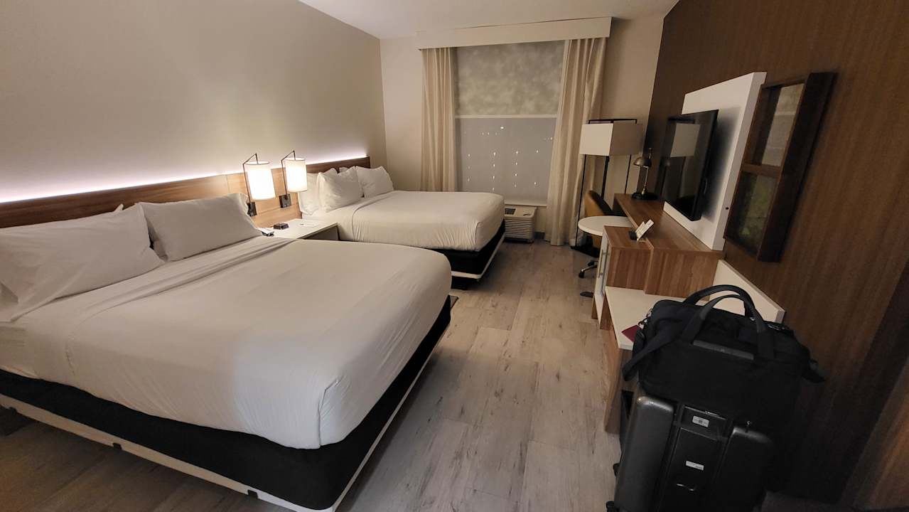 Zimmer Wyndham Garden Orlando Universal / I Drive