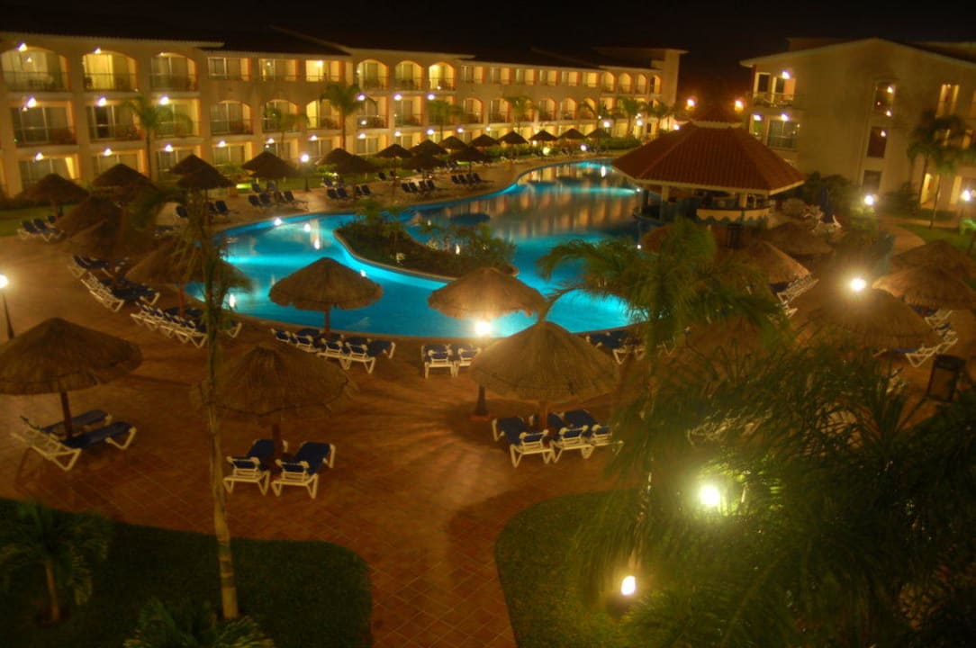 Poolanlage Sandos Playacar Beach Resort