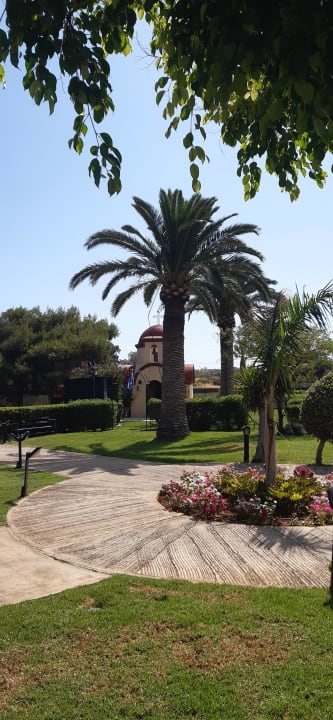 Pool Anissa Beach & Village