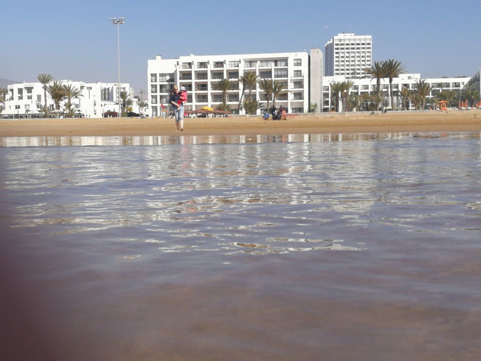 Strand Anezi Tower Hotel