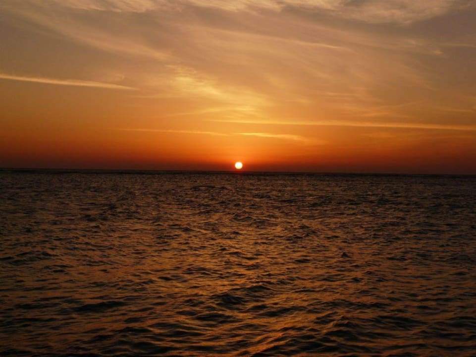 traumhafter Sonnenaufgang LABRANDA Club Makadi