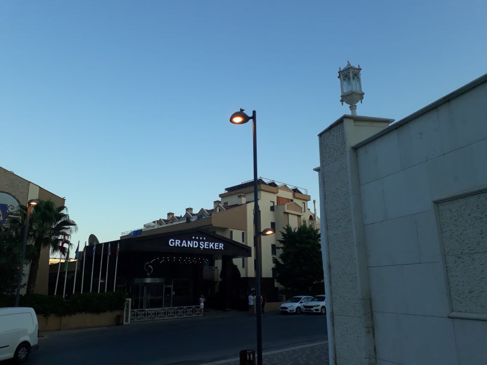 Außenansicht Grand Seker Hotel
