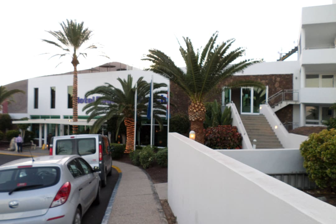 Zufahrt  allsun App.-Hotel Esquinzo Beach