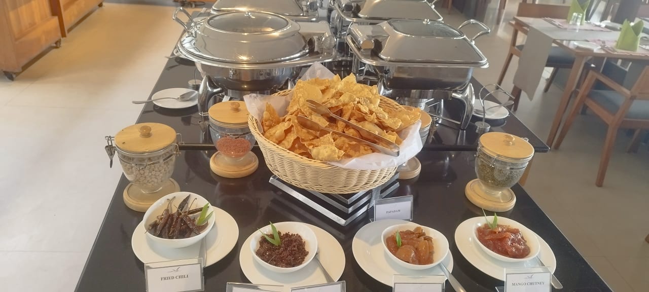 Gastro Pandanus Beach Resort & Spa