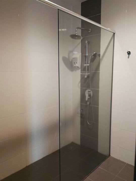 Zimmer One Pacific Hotel & Serviced Apartment