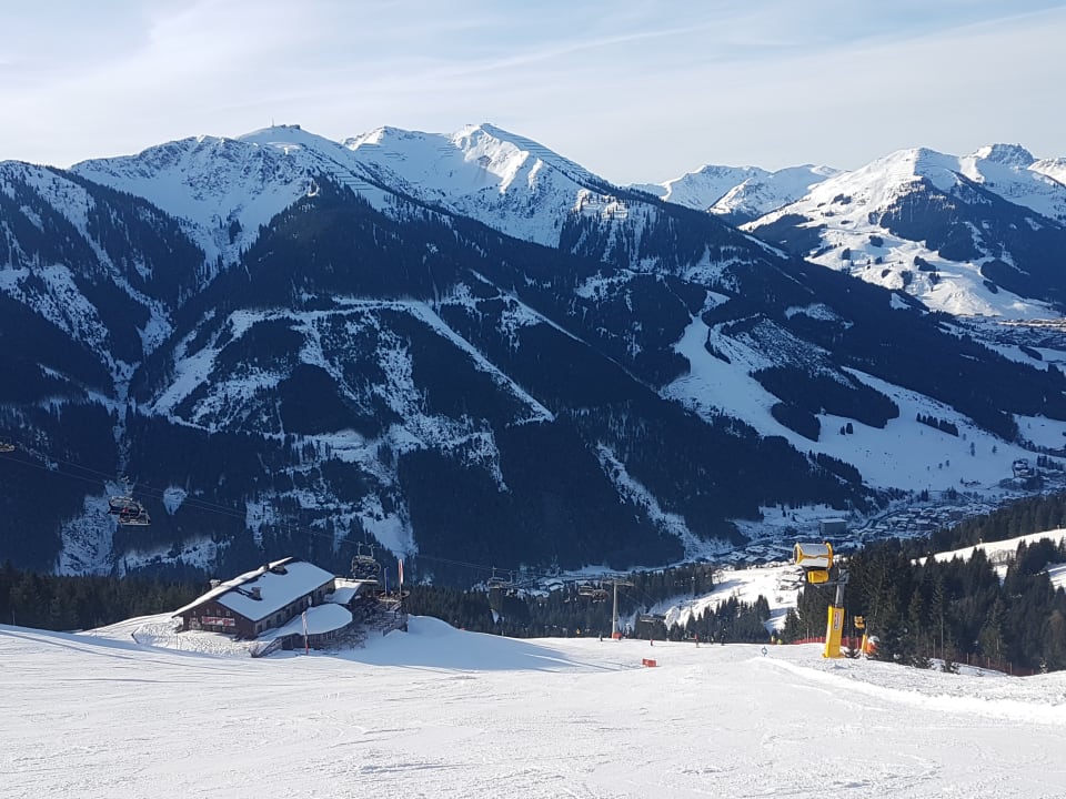 Außenansicht Hüttendomizil Berger Alm
