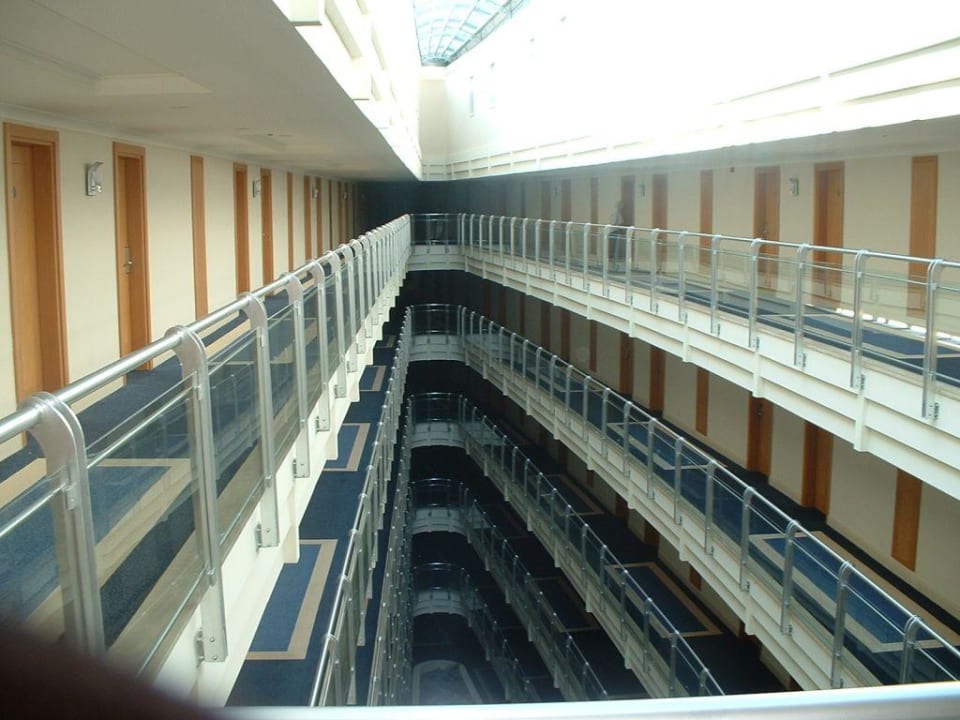 Zimmereingänge Crystal Admiral