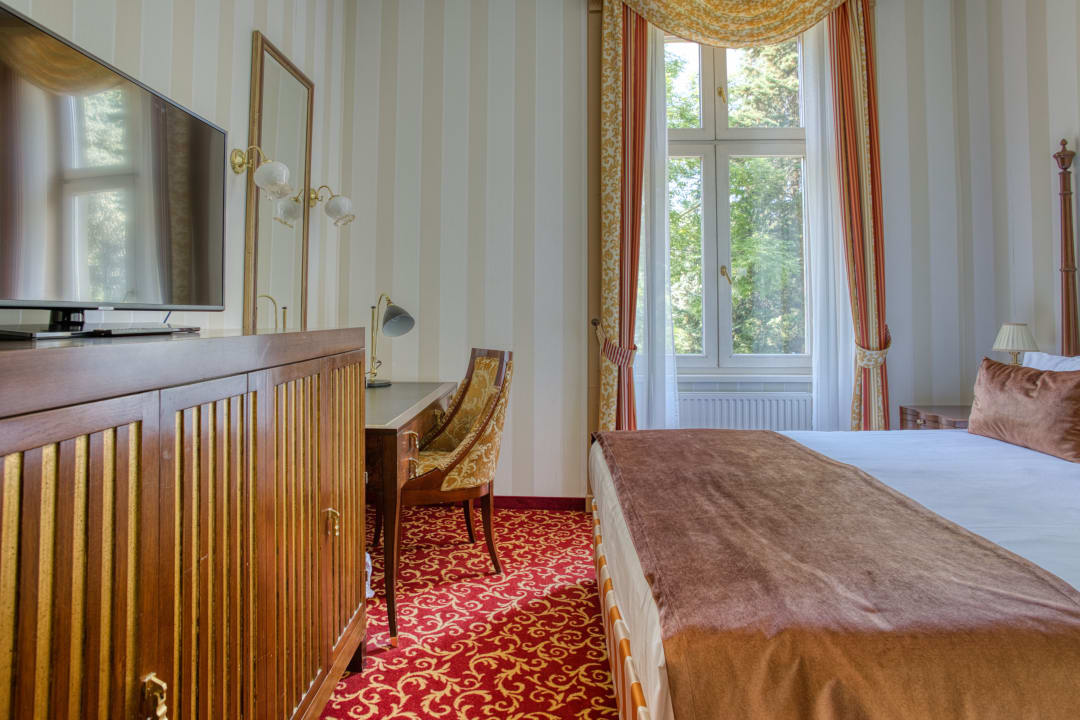 Zimmer Ensana Grand Margaret Island