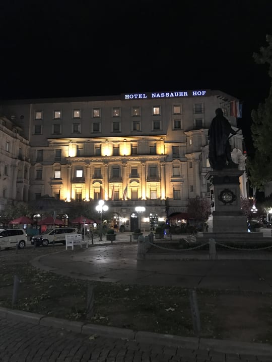 Außenansicht Hotel Nassauer Hof