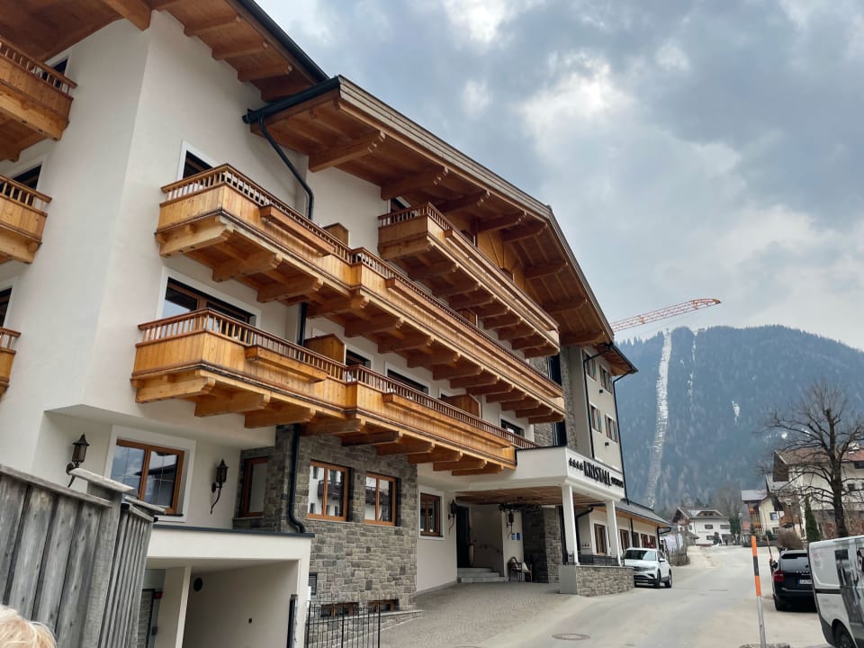 Außenansicht Verwöhnhotel Kristall