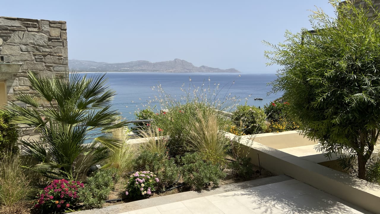 Ausblick Lindos Blu, Luxury Hotel & Suites - Adults only