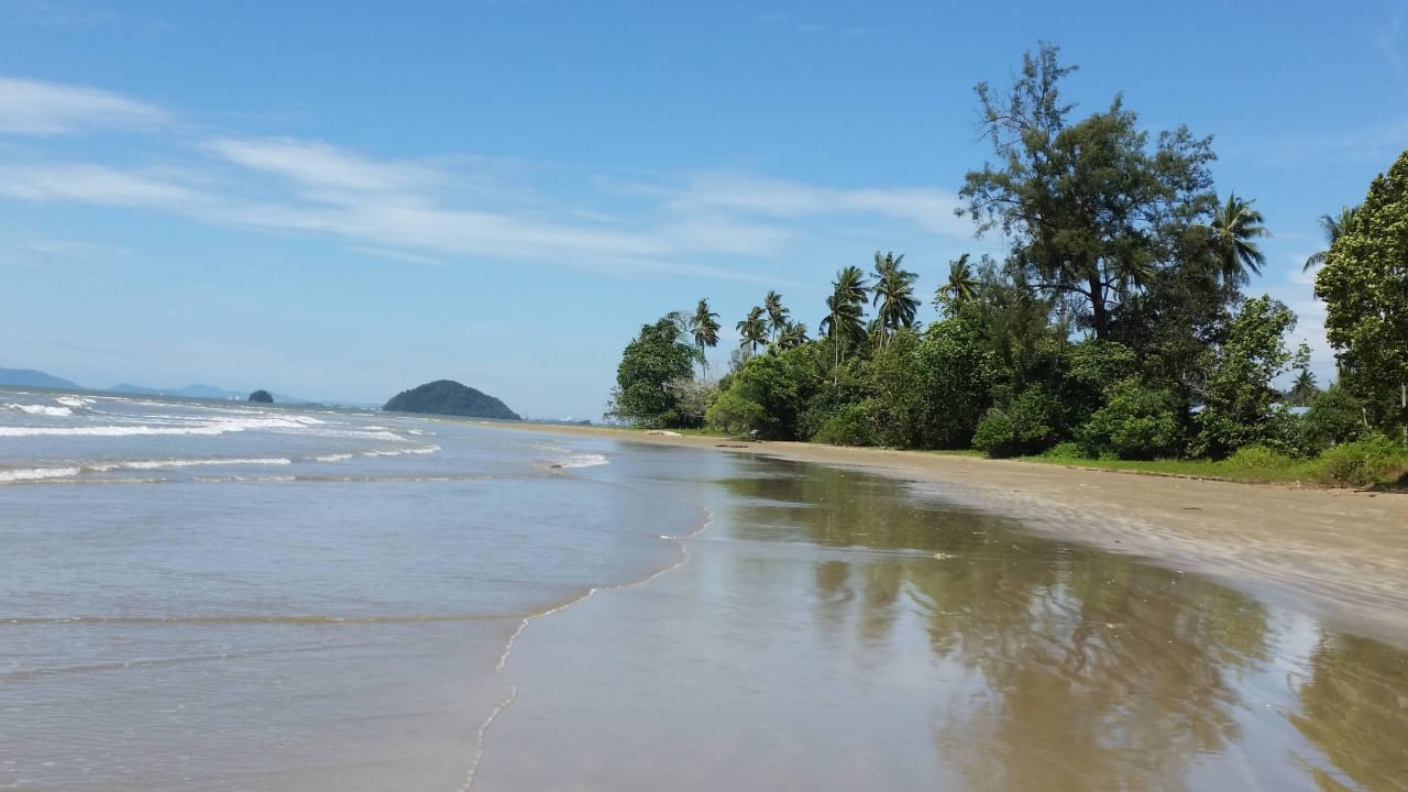 Strand bei Ebbe Hotel Beringgis Beach Resort