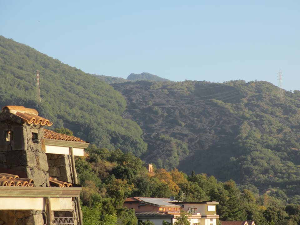 Blick auf nächsten Lavastrom von 1992 Hotel Airone