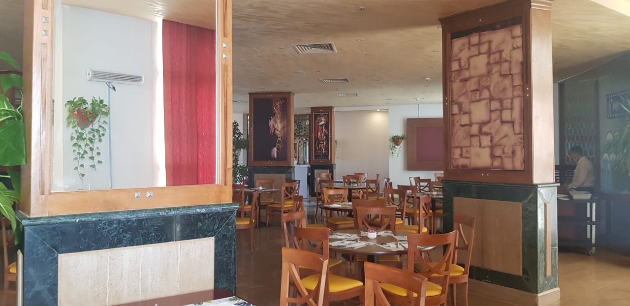 Gastro Golden Beach Resort