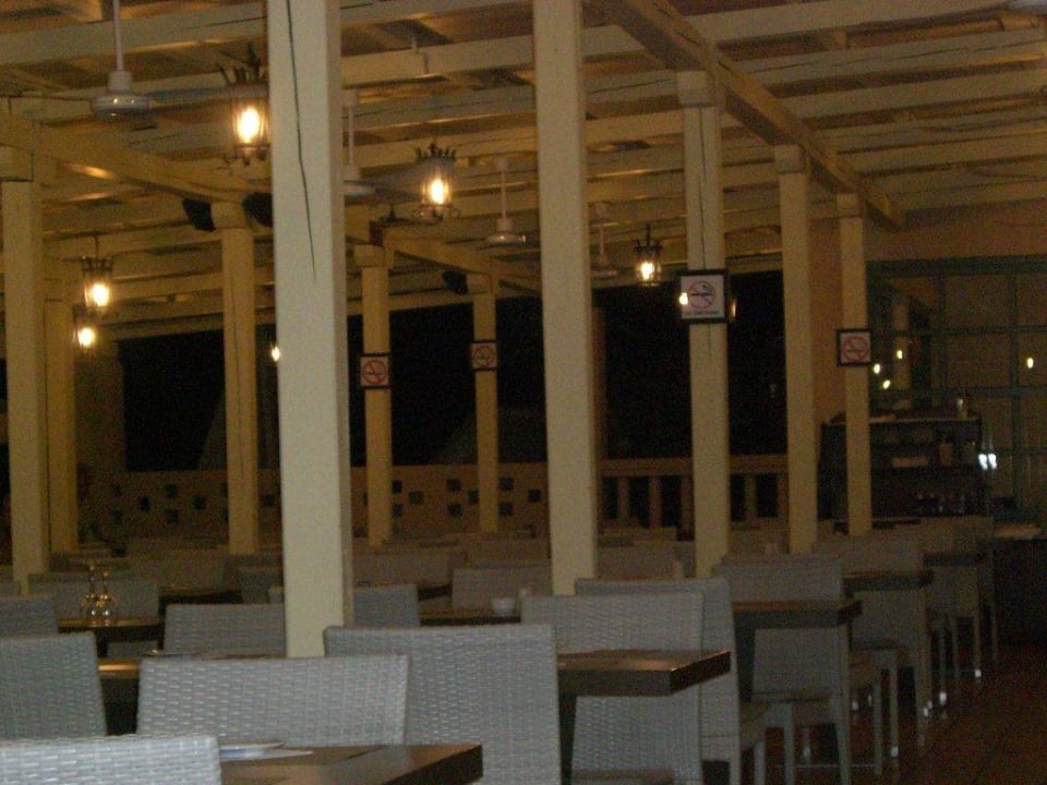 Restaurant am Abend Silva Beach Hotel