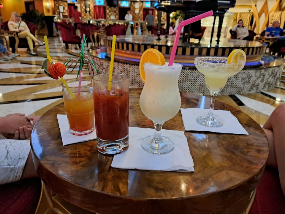 Gastro Granada Luxury Okurcalar