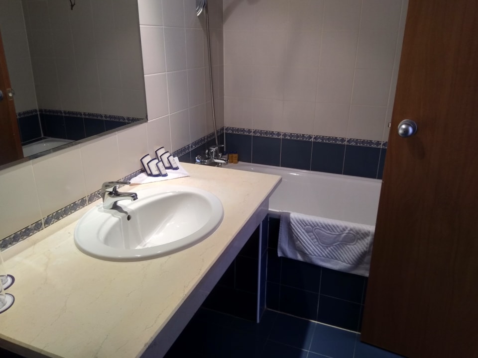 Zimmer Hotel Sineva Beach