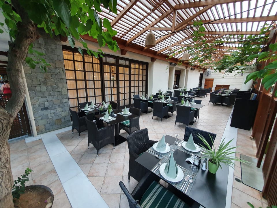 Gastro Apollonia Beach Resort & Spa