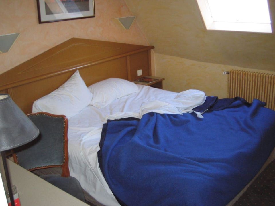 Zimmer 4 Hotel Plaza Elysées