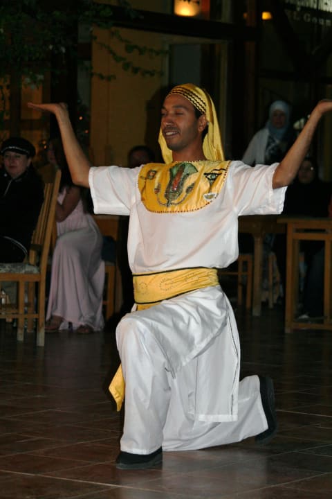 Национальный танец египтян Panorama Bungalows Resort El Gouna