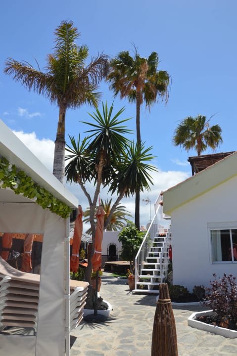 Gang Apartments La Residence