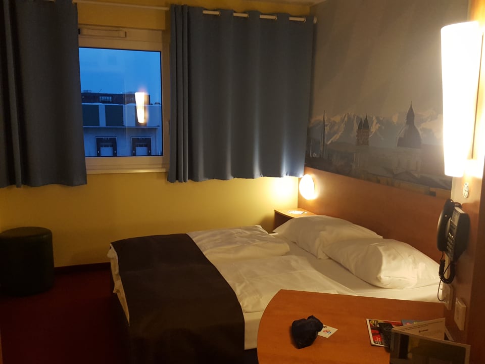 Zimmer B&B Hotel München-Airport