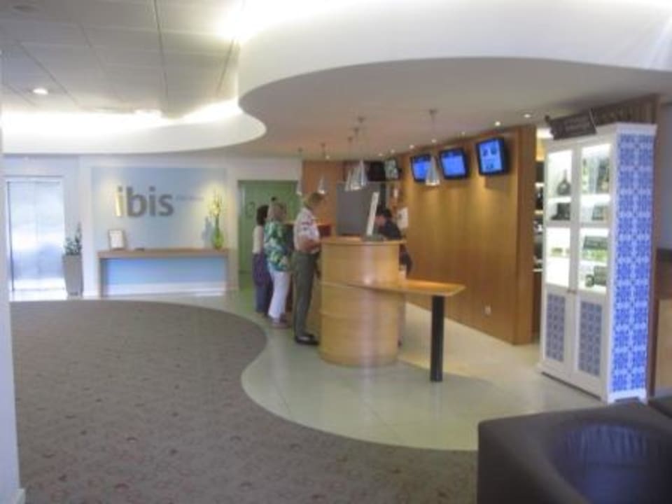 Lobby Hotel Ibis Coimbra