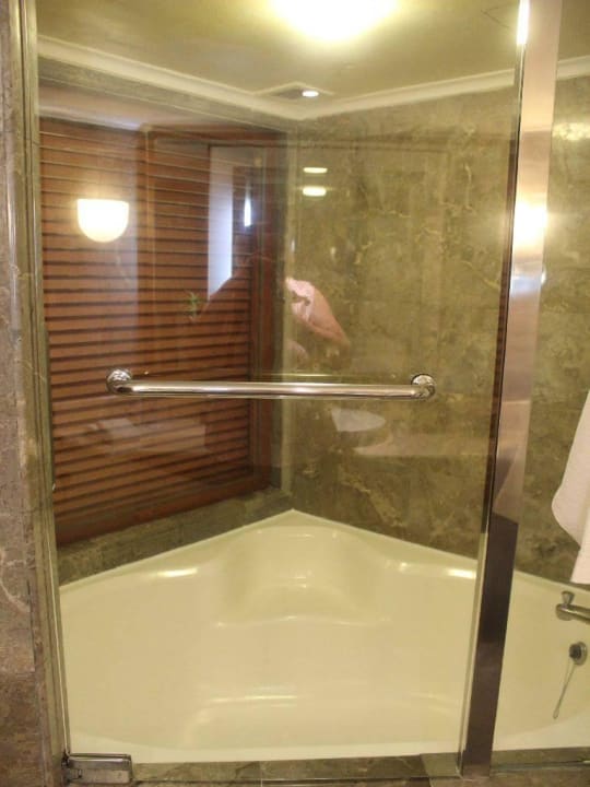 Große Wanne The Laguna A Luxury Collection Resort & Spa