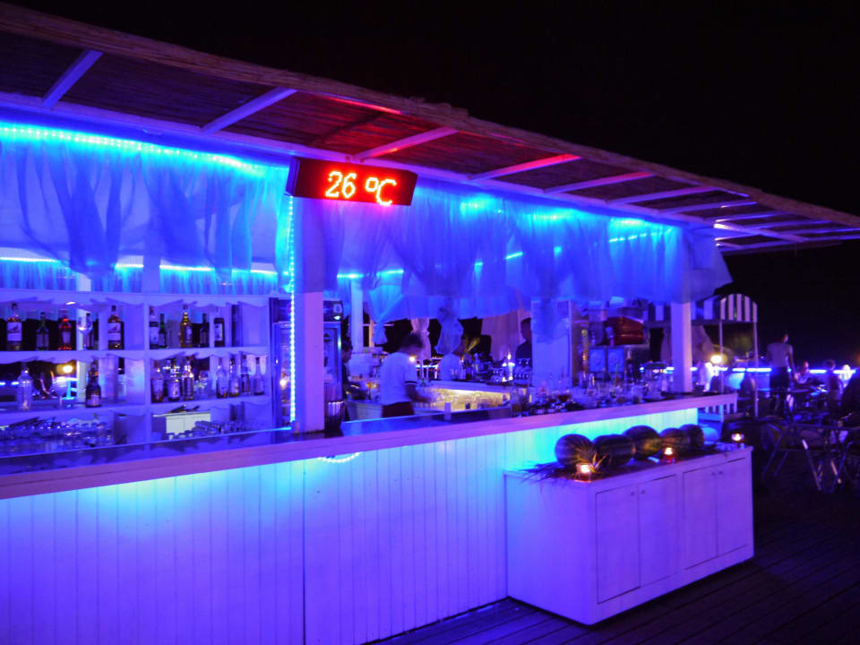 Bar sur le ponton Hotel Delphin Imperial