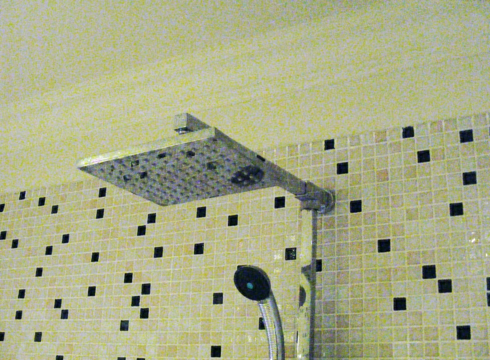 Regen und normale Dusche Makadi Spa - Adults only