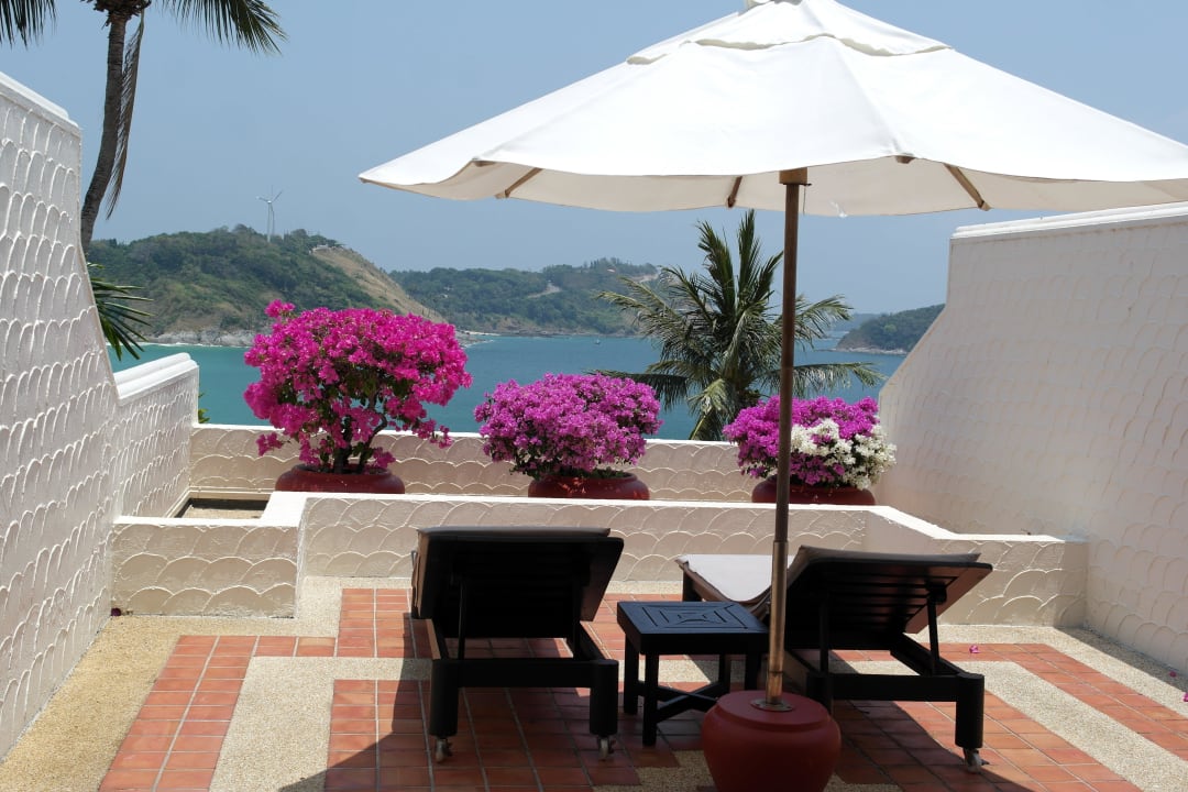 Ausblick über die Terrasse The Nai Harn Phuket