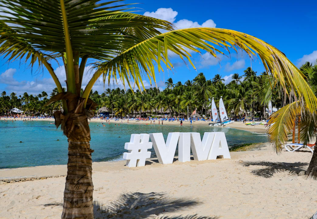 Strand Hotel Viva Dominicus Beach by Wyndham - All Inclusive Resort