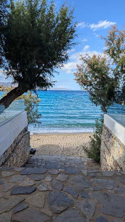 Strand Hotel Istron Bay