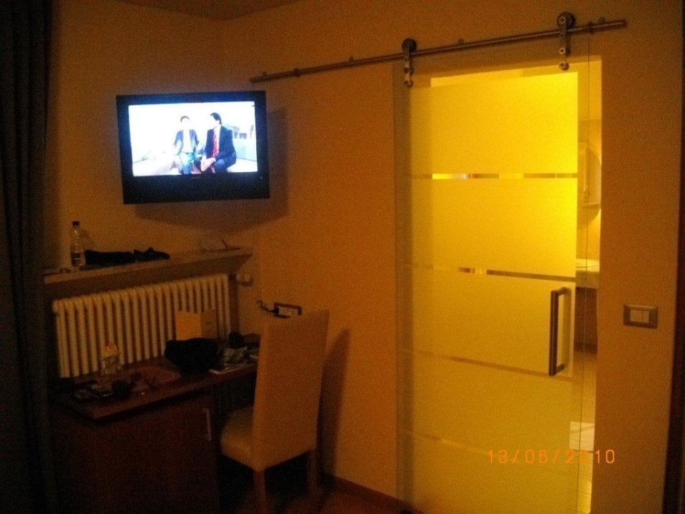 Zimmer mit Flachbildfernseher Hotel Astor