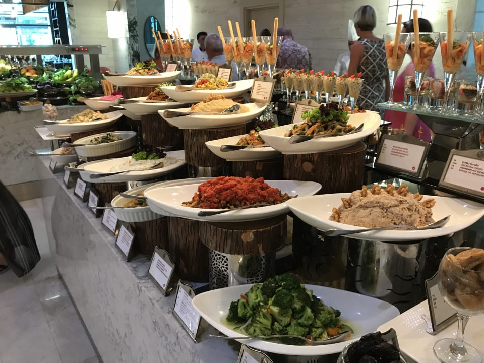 Restaurant Acanthus Cennet Barut Collection