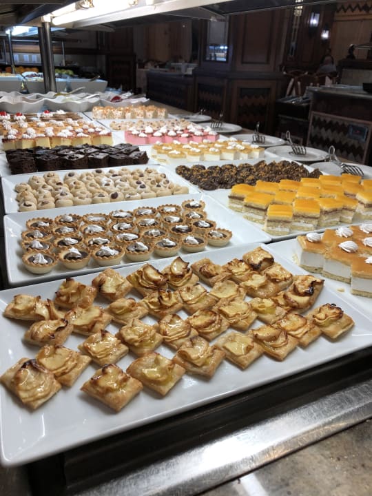 Gastro Hotel Riu Karamboa