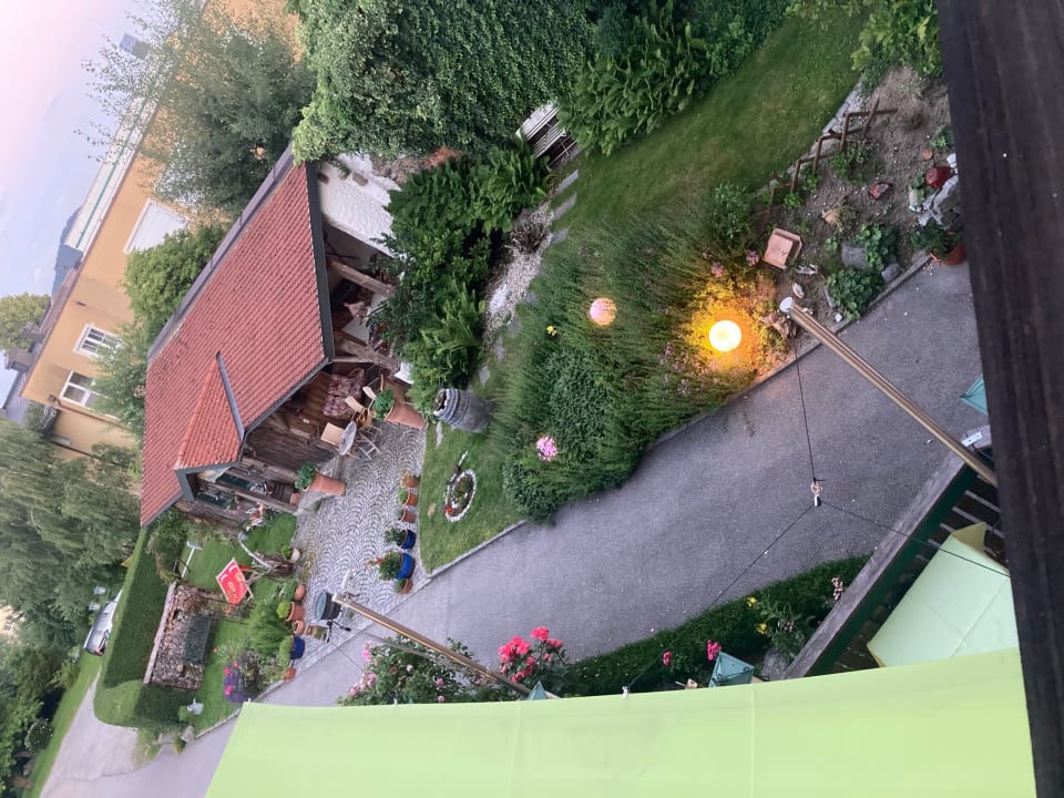 Außenansicht Bärnsteinhof Gasthof mit Herz