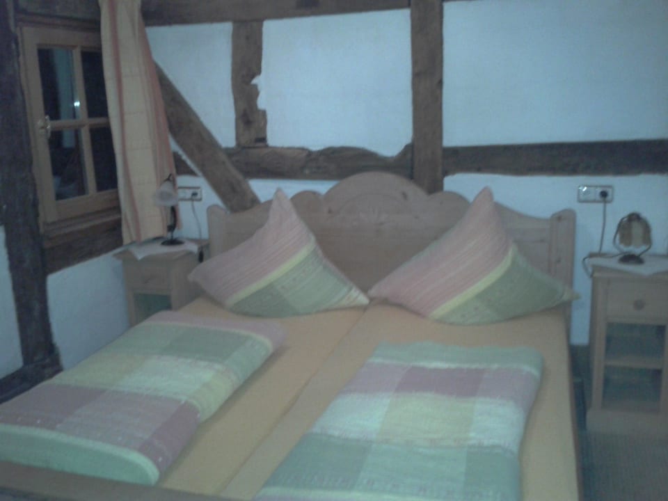 Schlafzimmer Eifel-Hotel Historische Wassermühle