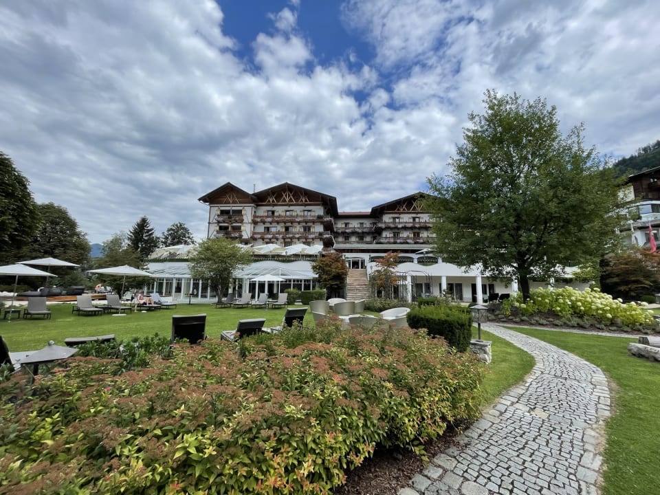 Außenansicht Hotel Oberforsthof